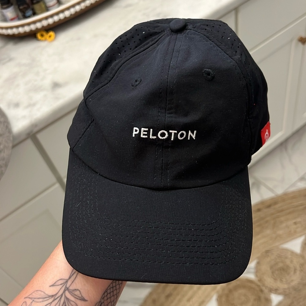 Peleton Ballcap